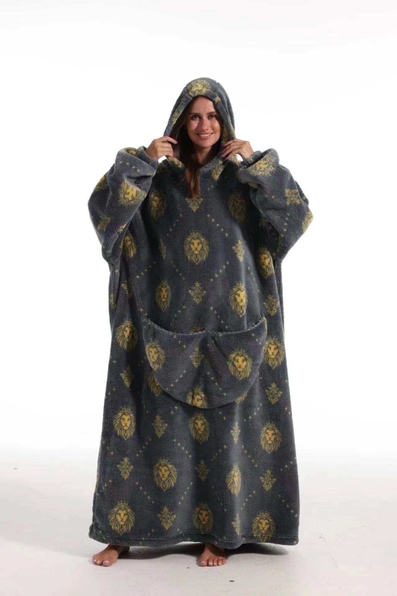 RhoeTrend's Blanket Hoodie